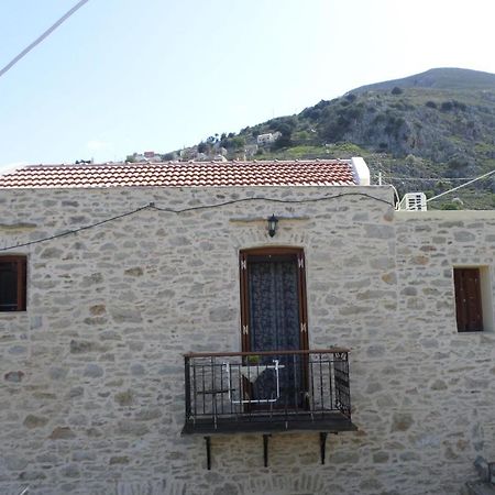 Grandma'S House Apartment Symi Bagian luar foto
