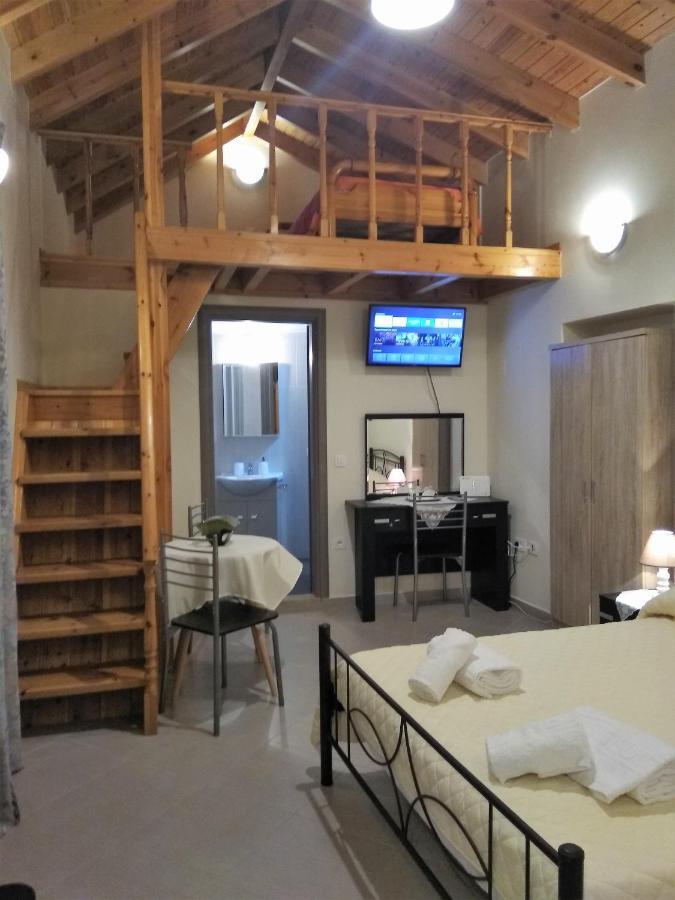 Grandma'S House Apartment Symi Bagian luar foto